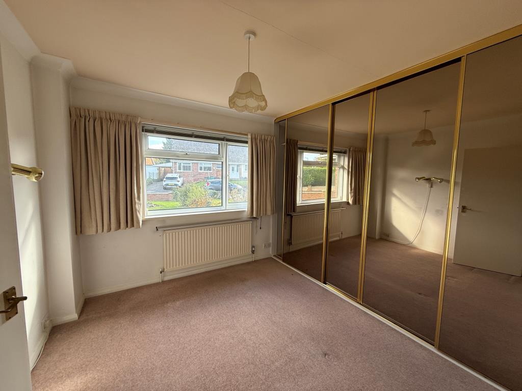 Lot: 124 - SEMI-DETACHED BUNGALOW FOR REFURBISHMENT - Bedroom